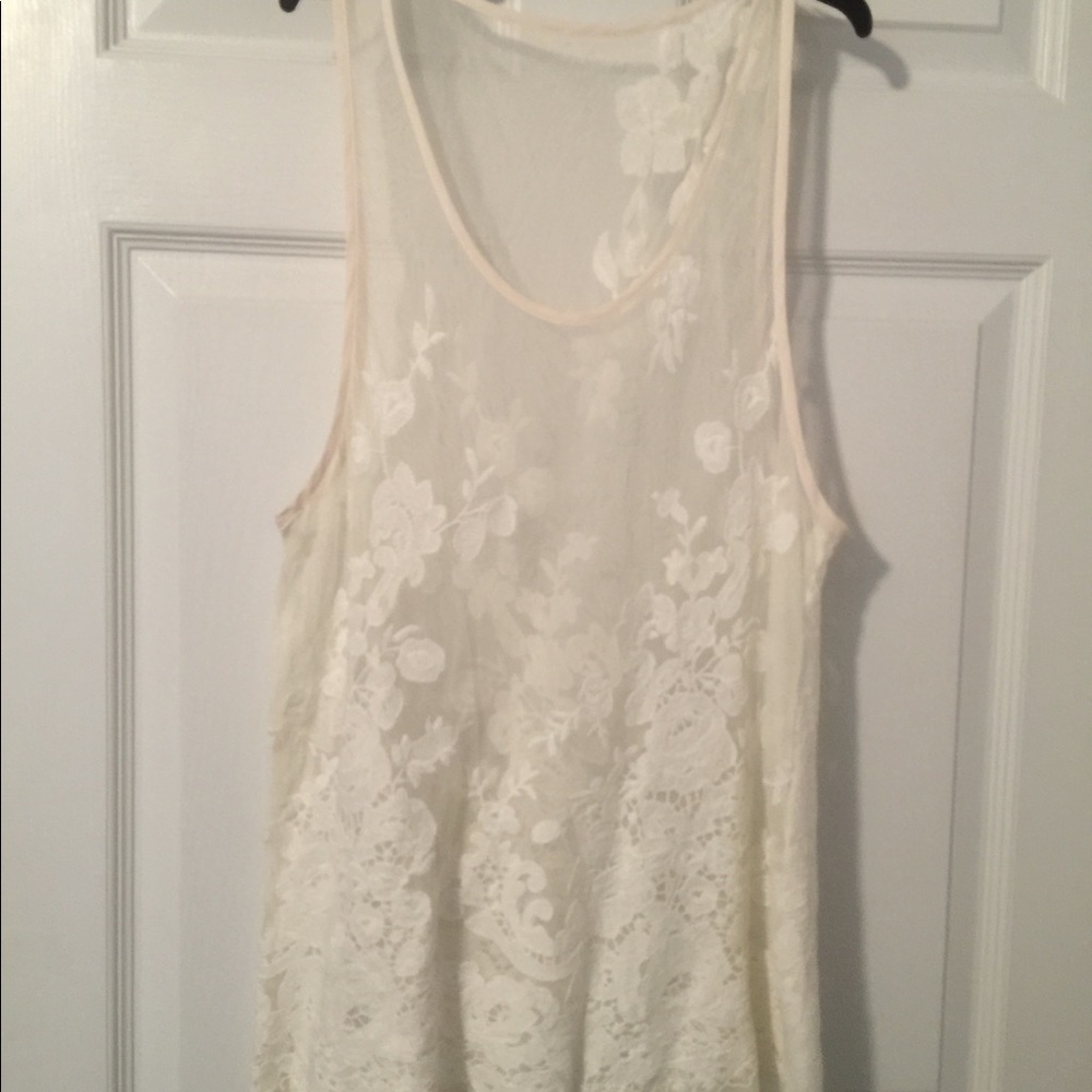 Off white sleeveless top